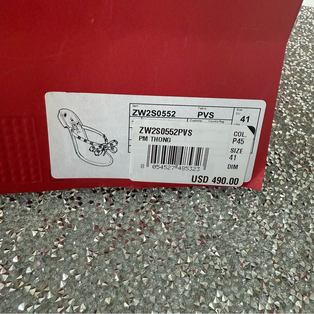 Valentino Rockstud Rubber Sandals | Sz 11 | 100% Authentic - Picture 8 of 10